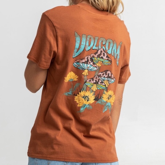 Volcom Tops - Volcom Organic Cotton Mushroom 🍄‍🟫🍄 Tee Size Small. Well loved!